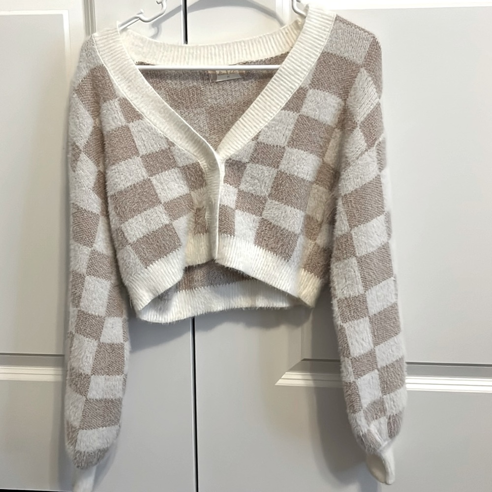 cropped thick sweater
